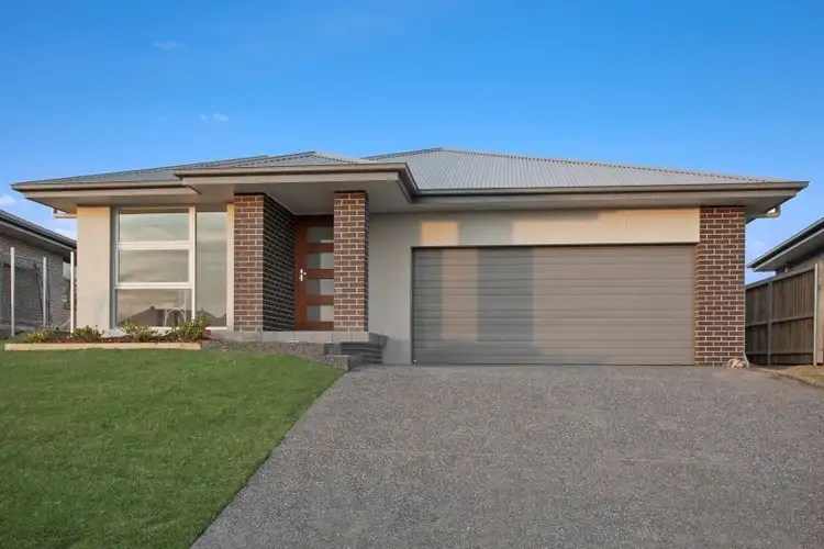 Main view of Homely house listing, 4 Flatwing Street, Chisholm NSW 2322