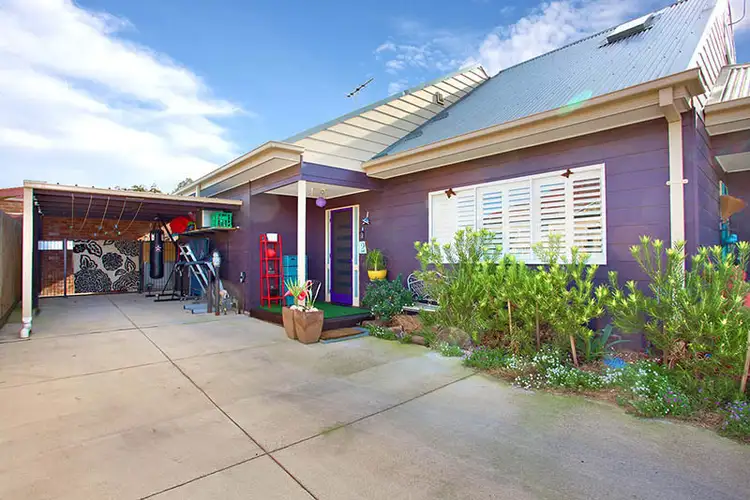 Main view of Homely unit listing, 2/47 Hertford Road, Sunshine VIC 3020