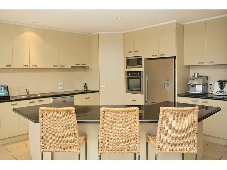 Seventh view of Homely house listing, 2 Tandou Court, Kialla VIC 3631