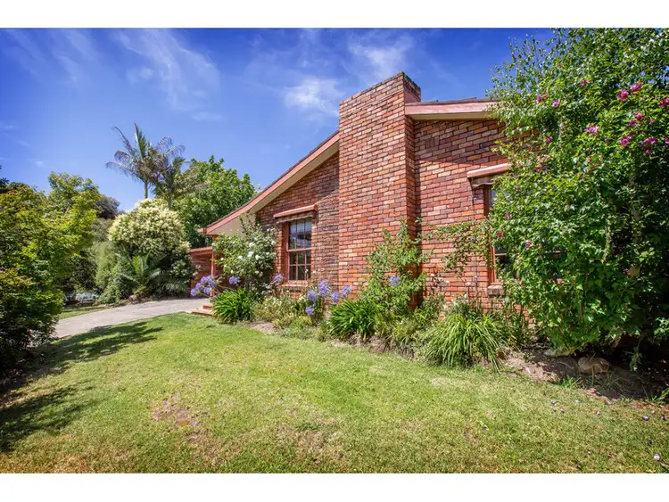 Second view of Homely house listing, 538 Spurrway Drive, West Albury NSW 2640