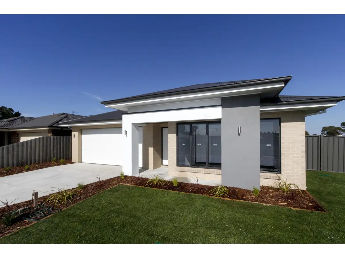Main view of Homely house listing, 2 Page Court, Sale VIC 3850