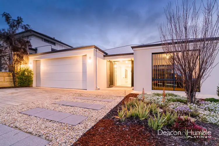 12 Calderstone Rise, Landsdale WA 6065