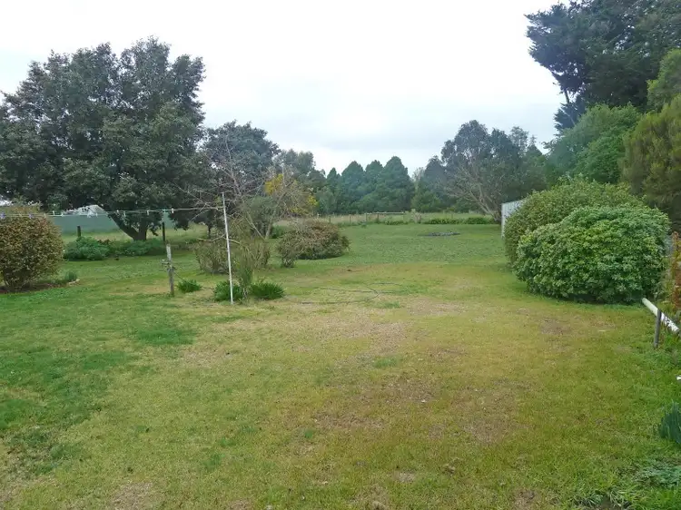 Fifth view of Homely house listing, 586 Lake Corangamite Road, Cororooke VIC 3254