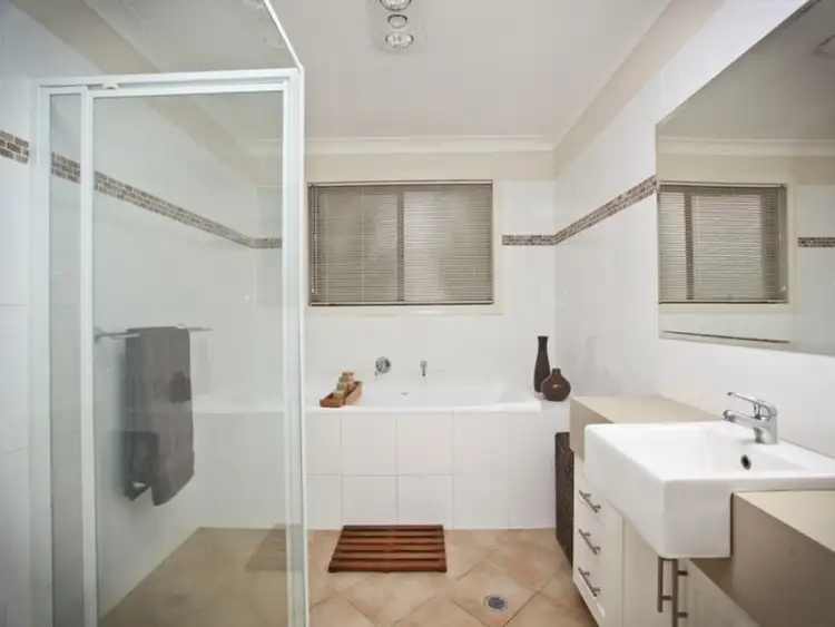 Fourth view of Homely house listing, 19 Lakeside Circuit, Dubbo NSW 2830