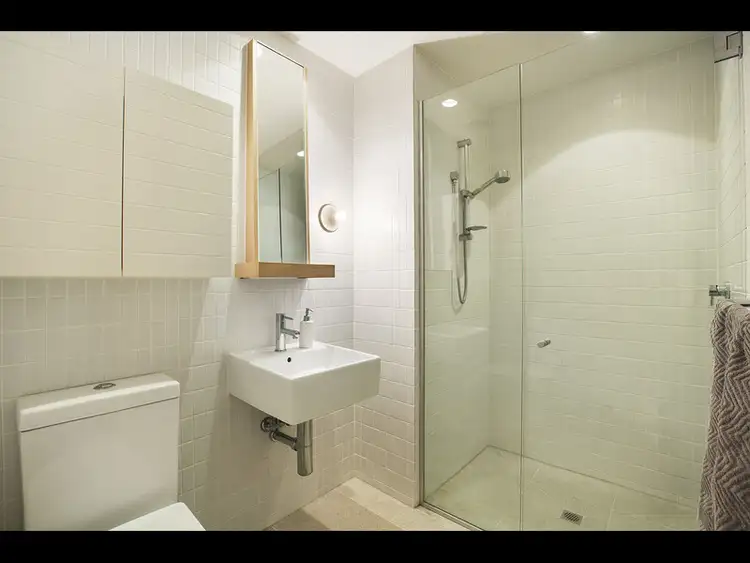 Fourth view of Homely apartment listing, 5/113 Tennyson Street, Elwood VIC 3184