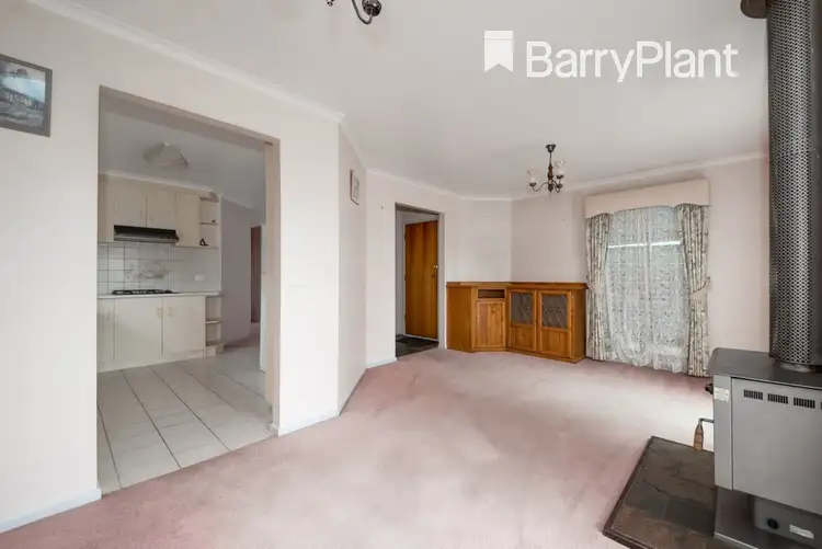 Third view of Homely house listing, 3 Hanley Court, Pakenham VIC 3810
