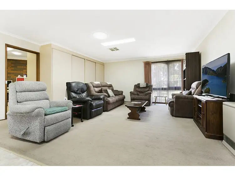 Fifth view of Homely house listing, 9 Walter-Monti Court, Epsom VIC 3551