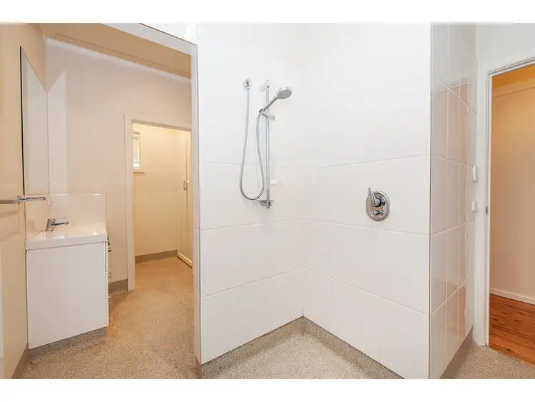 Sixth view of Homely house listing, 534 Douglas Road, Lavington NSW 2641