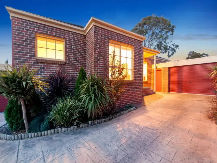 Main view of Homely unit listing, 4/9 Lucerne Avenue, Mornington VIC 3931
