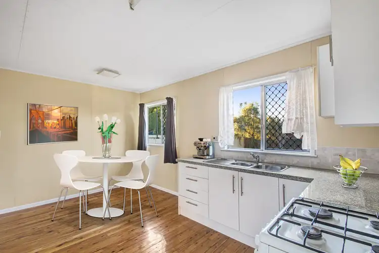 1 Eiser Street, Harristown QLD 4350