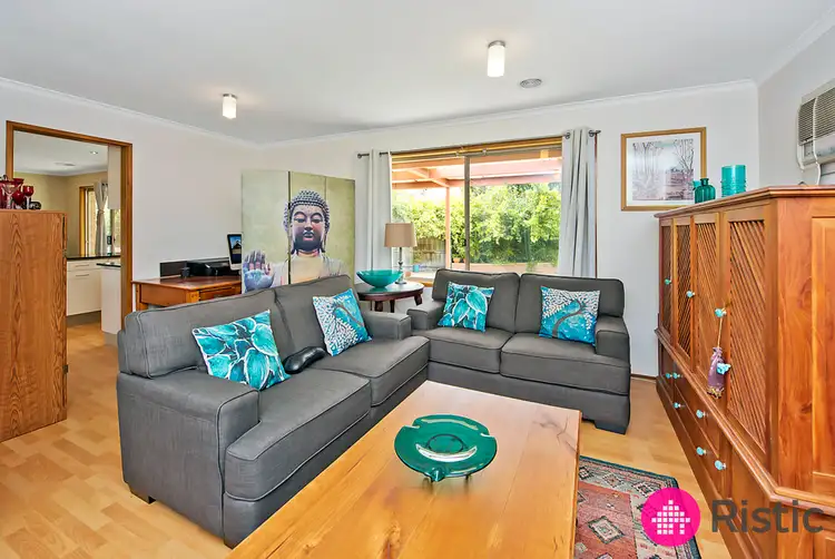 Sixth view of Homely house listing, 7 Stradella Close, Mill Park VIC 3082