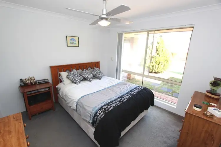Sixth view of Homely house listing, 2 Wintersweet Place, Halls Head WA 6210