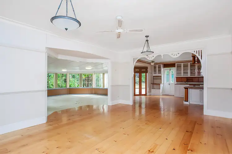 Second view of Homely house listing, 3 Donilla Place, Nerang QLD 4211