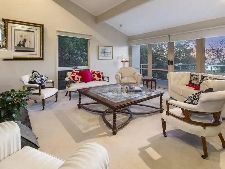 Third view of Homely house listing, 8 Bay Avenue, Mount Eliza VIC 3930