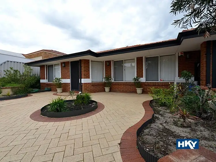 14 Spinnaker Drive, Ocean Reef WA 6027