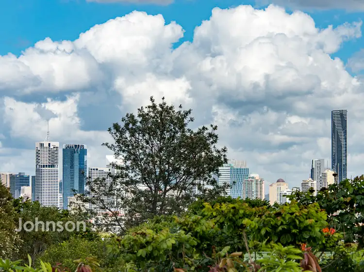 28 Collings Street, Balmoral QLD 4171