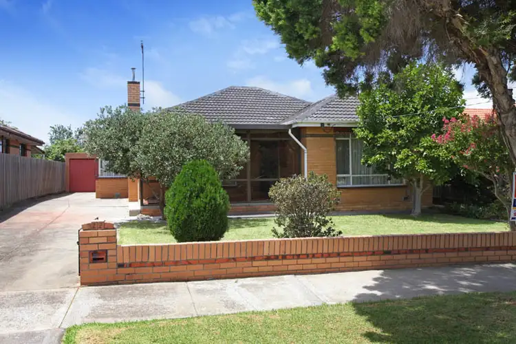 22 Mills Street, Sunshine North VIC 3020