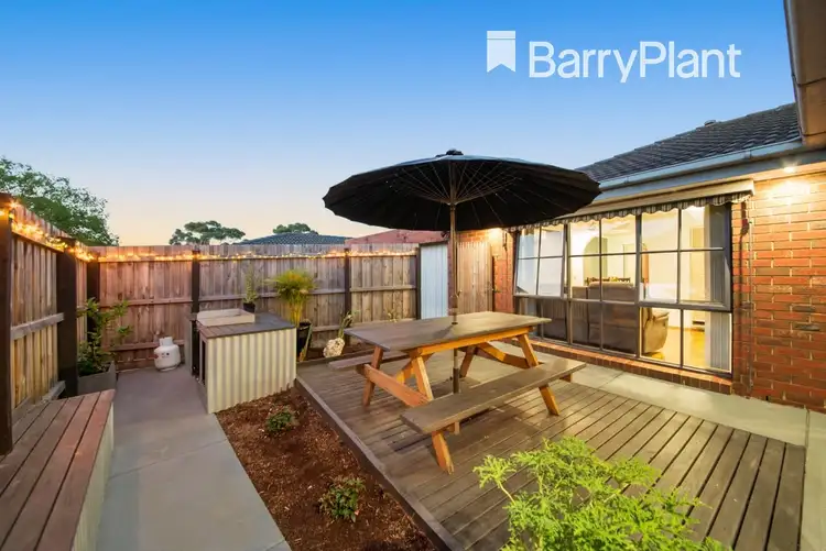 Second view of Homely house listing, 5 Bysouth Court, Pakenham VIC 3810