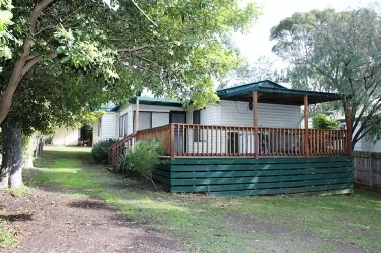 70 Hobsons Parade, Cowes VIC 3922