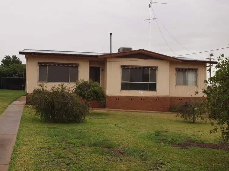 Main view of Homely house listing, 25 Roslyn Street, Narrandera NSW 2700