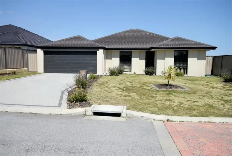 27 Cairo Way, Wanneroo WA 6065