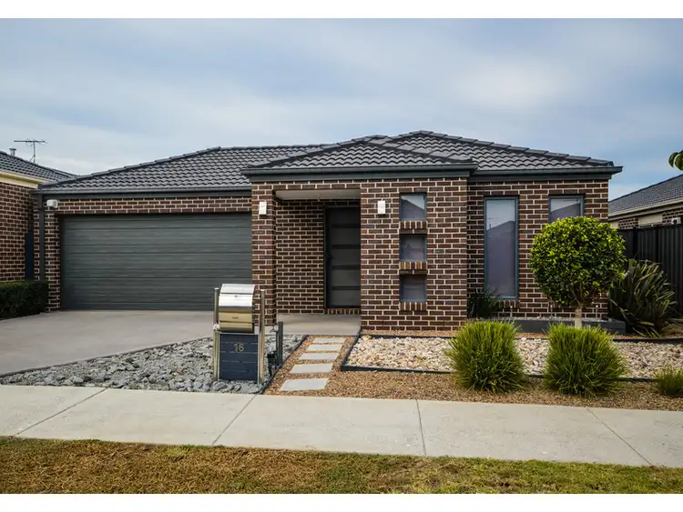16 Shield Road, Point Cook VIC 3030