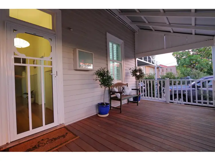 18 Taylor Street, White Gum Valley WA 6162