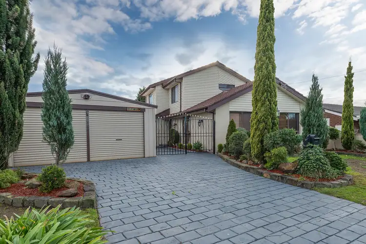 Main view of Homely house listing, 6 Kelsey Court, Craigieburn VIC 3064
