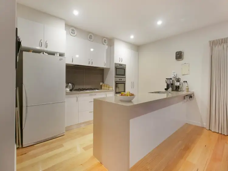Sixth view of Homely unit listing, 10/21 Green Island Avenue, Mount Martha VIC 3934