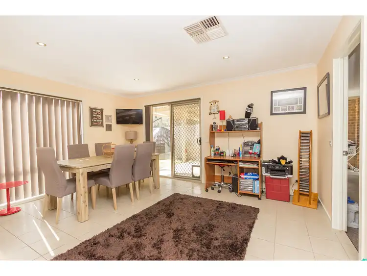 Third view of Homely unit listing, 1/19 Kurrajong Crescent, West Albury NSW 2640