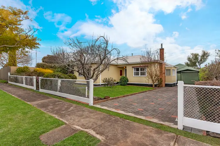 49 Gordon Street, Hamilton VIC 3300