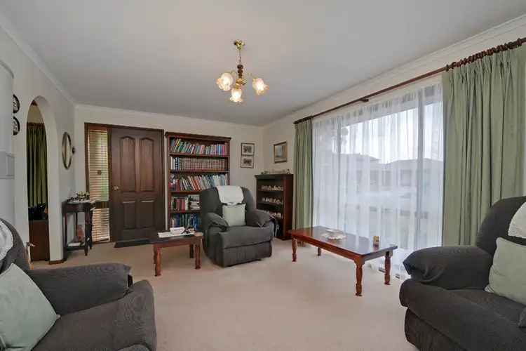 Second view of Homely house listing, 4 Hillcrest Court, Traralgon VIC 3844