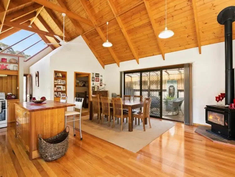 Sixth view of Homely house listing, 25 Lyons Close, Edgeworth NSW 2285