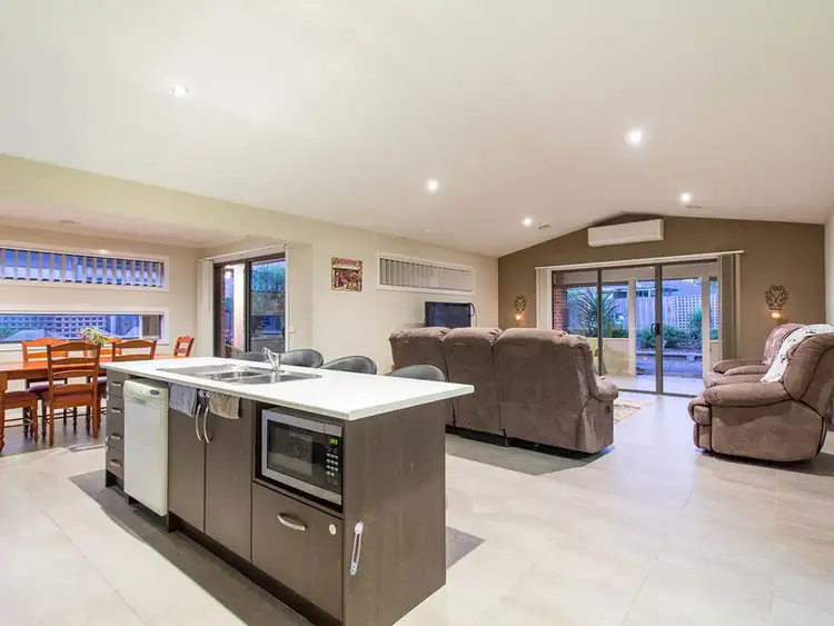Fourth view of Homely house listing, 33 Banksia Crescent, Tyabb VIC 3913