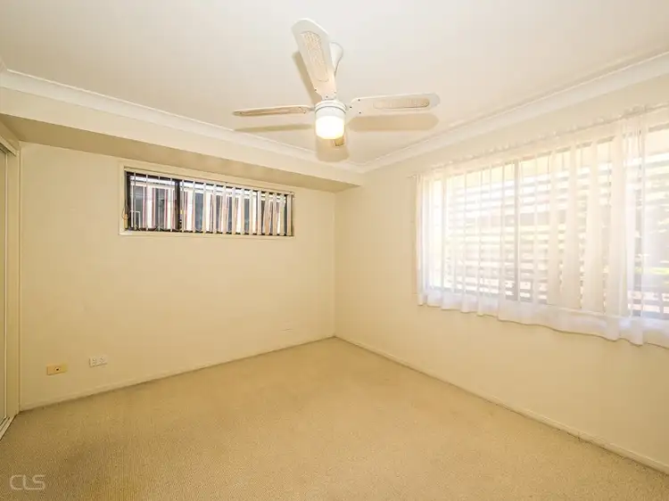 Sixth view of Homely semi-detached listing, Unit 2 Seabreeze Court, Sandstone Point QLD 4511