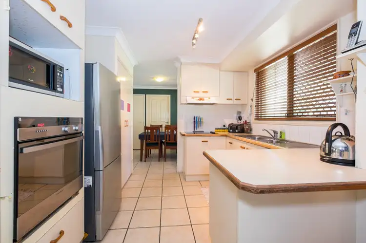22 Boxgum Court, Ningi QLD 4511
