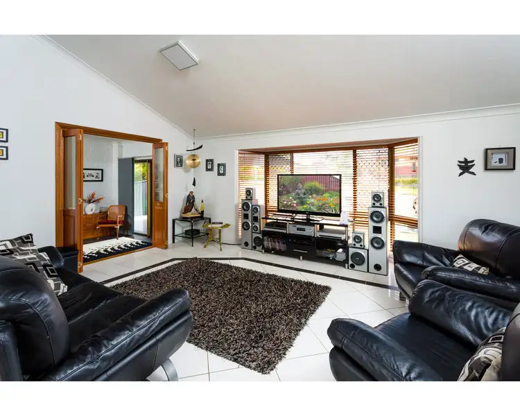 Second view of Homely house listing, 6 Barow Court, Ashmore QLD 4214