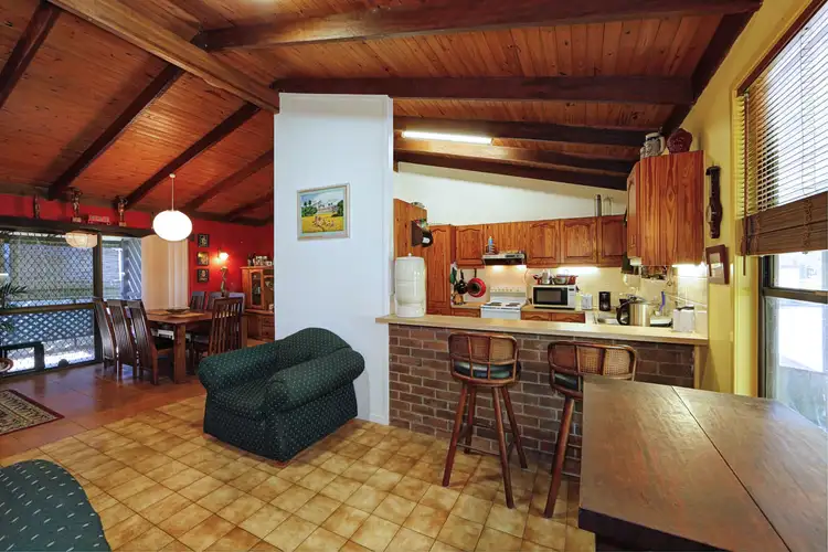 Fifth view of Homely house listing, 454 Elliott Heads Road, Woongarra QLD 4670
