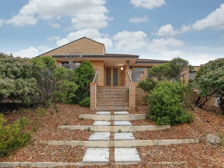 6 Crowther Elbow, Ocean Reef WA 6027