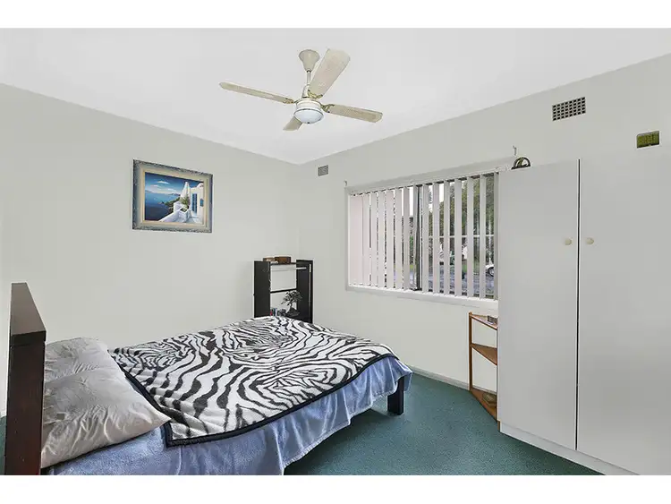 Fourth view of Homely house listing, 35 Windsor Road, Berkeley Vale NSW 2261