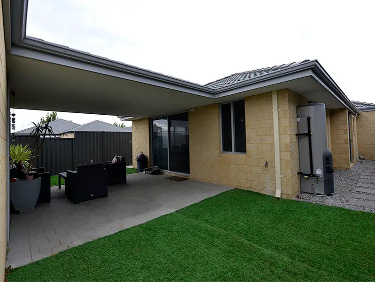 Fifth view of Homely house listing, 4 Aleaha Brace, Aveley WA 6069