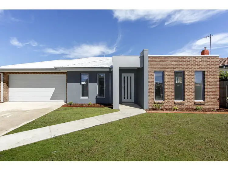 1/139 Reeve Street, Sale VIC 3850