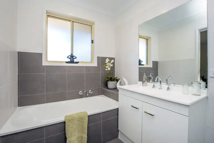 Fourth view of Homely house listing, 275 Mt Warren Boulevard, Mount Warren Park QLD 4207