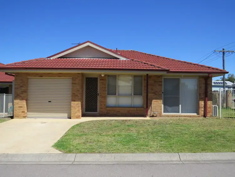 2/12 Chidgey Street, Cessnock NSW 2325