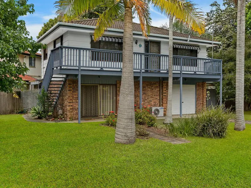 Main view of Homely house listing, 6 Blenheim Avenue, Berkeley Vale NSW 2261