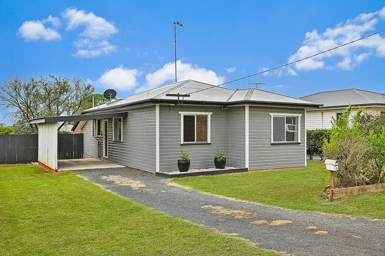 15 Weetwood Street, Newtown QLD 4350