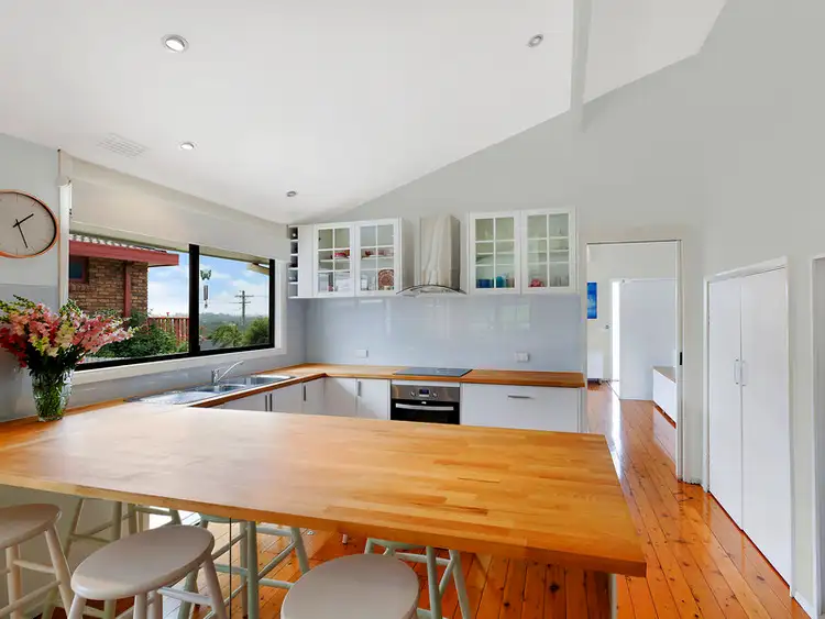 Fifth view of Homely house listing, 9 Vista Parade, Bateau Bay NSW 2261