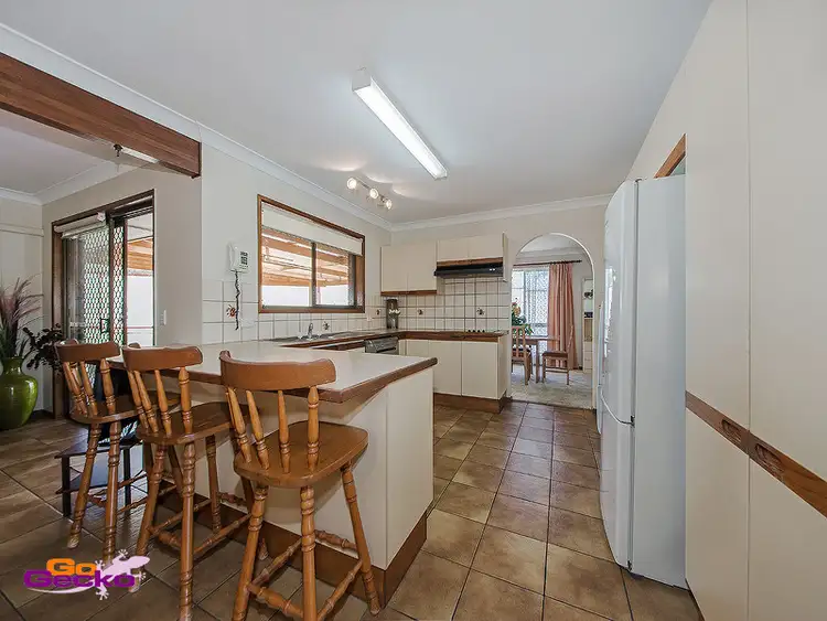Sixth view of Homely house listing, 17 Nyleeta Court, Carindale QLD 4152
