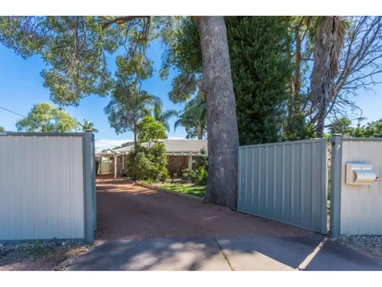Second view of Homely house listing, 7 Arbour Place, Kelmscott WA 6111