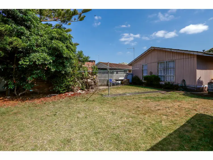 Fourth view of Homely house listing, 4 Elston Court, Sale VIC 3850